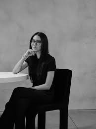 About — Nora Gharib