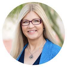 Erin Spielman's Instagram, Twitter & Facebook