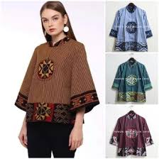 Tunjukkan kode ini di toko blus tenun full resleting. Jual Produk Tenun Lurik Berkualitas Termurah Dan Terlengkap Juni 2021 Bukalapak