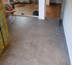 Tipps und tricks, wie du die beton optik selbst machen kannst.tipps und tricks zu. Fugenloser Spachtelboden In Betonoptik Der Gestaltungsmaler