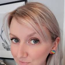 Natalie Maynard's Instagram, Twitter & Facebook