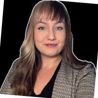 Amanda Stiffler's Instagram, Twitter & Facebook