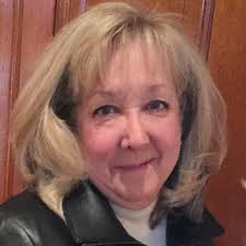 Debra Perlow's Instagram, Twitter & Facebook