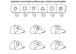 Sapkalardaki Sekiller Eslestirme Calismasi Activities For Kids Activities Kids