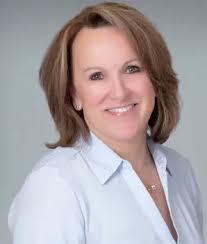 Eileen Rau's Instagram, Twitter & Facebook