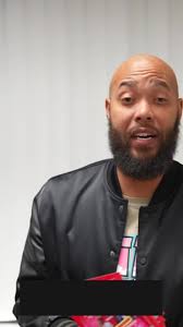 I did an hour of Comedy for the Seniors in Norfolk. They had a ball and I  did too. They are so appreciative when you come. We are working