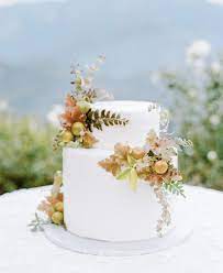 Https Www Botanicalbrouhaha Com Wp Content Uploads 2020 02 Img 9317 Jpg Wedding Cakes With Flowers Fall Wedding Cakes Winter Wedding Cake