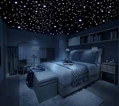With the competitor kit you can make up to 50 stars per square meter, but it will look very busy, due to the lack of variation in size and. Bedroom With Star Lights Lighting Up The Inside Star Bedroom Bedroom Design Home Bedroom