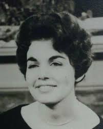 Ada Nigro's Instagram, Twitter & Facebook