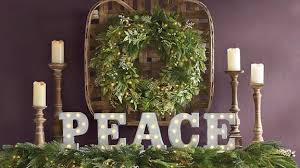 Target/home/home decor/artificial flowers & plants/artificial wreaths : The Best Christmas Wreaths Of 2020 Cnn Underscored