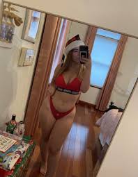 Small waist check, pretty face check, big bank. Small Waist Pretty Face With A Big Bank Sabrinapuccio