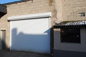 Für jede garage gibt es auch ein passendes tor also ein garagentor. Garagen Rolltore Mayen