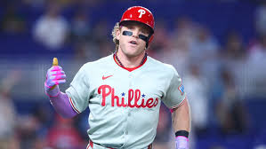 Young Phillies fan is gifted swag after adult fan takes his home run ball :  NPR