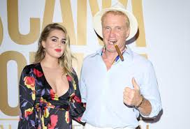 Слушать песни и музыку erik gronwall (erik grönwall) онлайн. Dolph Lundgrens Flickvan Emma Krokdal Om Nathatet Aftonbladet