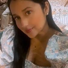 Vanessa Leano's Instagram, Twitter & Facebook