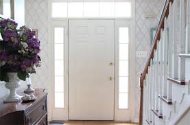 ابواب وشبابيك تنظيف الابواب الخشب الابيض