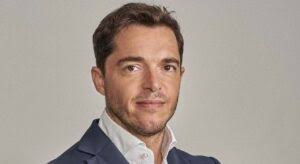 Alfonso Cordero's Instagram, Twitter & Facebook