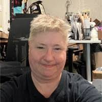 Judith Oster's Instagram, Twitter & Facebook