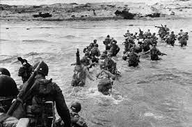 Ce sont plus de 4300 photographies historiques du débarquement du 6 juin 1944 et de la bataille de normandie qui sont désormais disponibles en ligne gratuitement. Le Debarquement Du 6 Juin 1944 En Chiffres Cnews