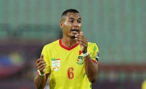 Olivier jacques verdon (born 5 october 1995) is a beninese professional footballer who plays as a central defender for bulgarian club ludogorets razgrad on loan from spanish club deportivo alavés and the benin national team. Journees Fifa Le Benin Face A La Zambie Sans Olivier Verdon Africa Foot United