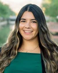 Christie Powers's Instagram, Twitter & Facebook