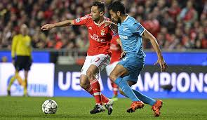 Garay llegó en julio de 2011 al sl benfica procedente del real madrid por 5,5 millones de euros. Primer Division Fc Valencia Verpflichtet Ezequiel Garay