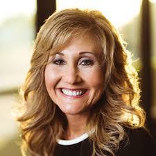 Sheila Kraft's Instagram, Twitter & Facebook