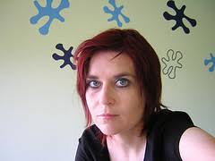 Arthur Loves Plastic