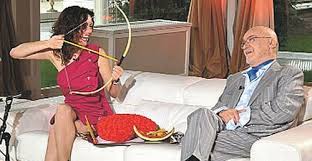 Hınçal, öcal uluç kardeşlerin adlarındaki 'hınç' ve 'öç' neyin hıncı, neyin öcü diye insanı düşündürüyor. Hincal Uluc Namus Cinayetlerini Kiskirtiyor Burcin Belge Bianet