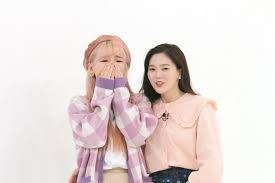 작성자는 현재 논란이 되고 있는 오마이걸 승희의 디스곡에 대해 이야기하고 있었다. ì˜¤ë§ˆì´ê±¸ ìŠ¹í¬ ì´ë‹¬ì˜ ì†Œë…€ ë•Œë¬¸ì— ëˆˆë¬¼ í˜ë¦° ì‚¬ì—°ì€