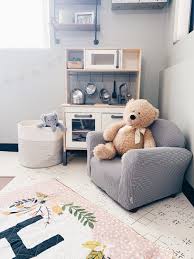 How do you create a living room space for both kids and parents to enjoy? How To Create A Kid Friendly Living Room That Doesn T Compromise Style Hunter Rohwer