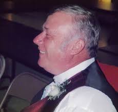 Carl Duesterbeck's Instagram, Twitter & Facebook