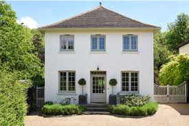 Click and collect in as little as 1 minutes from hundreds of stores nationwide. How To Choose Windows Colours To Match Your Render Blog
