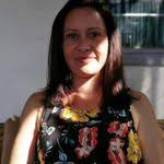 Lynnette Becker's Instagram, Twitter & Facebook