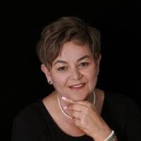 100+ perfiles de «Luberda»