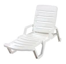 Very cheap quality, really flimsy, after a week of very careful use the plastic handles began to bend inwards. Adams White Polypropylene Chaise Lounge Ace Hardware