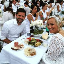 The secret is a meal in three acts with a perfect candy happy ending. The Secret Dinner Party That Is Diner En Blanc Toronto Tour And Table