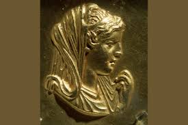Aber der gute alexander hat etwas getan, was der heutigen bundesrepublik gut zu gesichte stehen würde, also sinnbildlich gesprochen. Biographie Von Olympias Mutter Von Alexander Dem Grossen