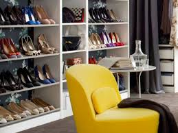 Que ce soit un meuble tv sur mesure, un meuble à chaussure sur mesure, un meuble de salle de bain sur mesure, un meuble mural sur mesure, un dressing sur mesure pour votre chambre ou encore un meuble de cuisine sur mesure, je. Douze Solutions Astucieuses Pour Ranger Ses Chaussures