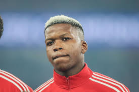 Everton may be given fresh shot at signing as impending transfer may change  player's views