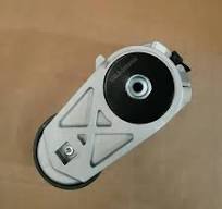 Auto Parts Truck Engine Spare Parts L3EL1-1002450 Belt Tensioner Pulley for  Yuchai