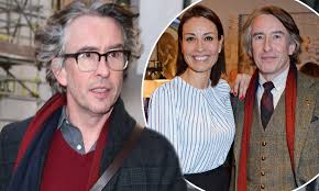 Steve's brother, martin, was will's father. Steve Coogan Steps Out First Time As He S Dates Melanie Sykes Daily Mail Online