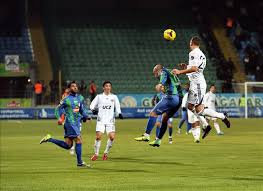 Temel verilerin yanı sıra, adres, erişim, farklı özellikler, stadyumdaki fiyatlar vs isim hakları hakkında bilgi bulabilirsiniz. Caykur Rizespor Tie With Kasimpasa In Turkish Super League