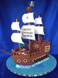 Pirate ship birthday party decorations. Pin On Pirate Cakes