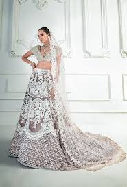 Rouge Pink Kashmiri Lehenga Manish Malhotra Manish malhotra x think pink, 2019. rouge pink kashmiri lehenga