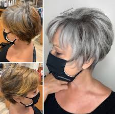 See more ideas about blending gray hair, gray hair highlights, transition to gray hair. Instead Of Covering Grey Roots This Hair Colorist Makes Clients Embrace It Bored Panda