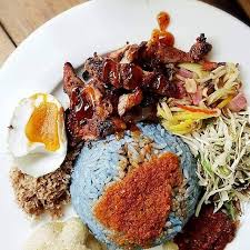 Resep bumbu dasar putih, racikan untuk sop kambing dan nasi bakar. Nasi Kerabu Ayam Panggang Vs Kambing Nasi Kerabu Honey Facebook