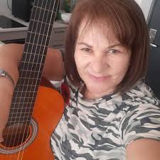 Mary Catalán Catalan Catalan Catalán