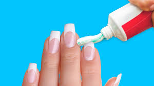 You can use sparkly or matte nail polish, or use a simple accent on one nail. Simple Nail Design Techniques 5 Minute Recipes For Stunning Nails Youtube