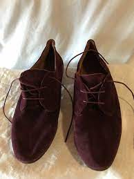 A large open space area fitted with workbenches for meetings, fabrication and design work. Vintage Ann Taylor Design Studio Women S Shoes Size 7 Gem
